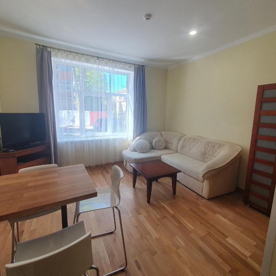 Hot Riga Ernestines Iela 7-1 Enjoy The Feel Of Home And History! Esterno foto