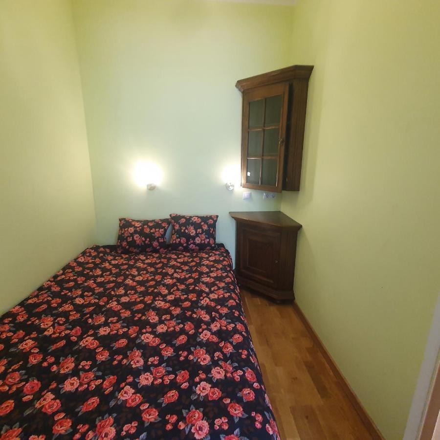 Hot Riga Ernestines Iela 7-1 Enjoy The Feel Of Home And History! Esterno foto