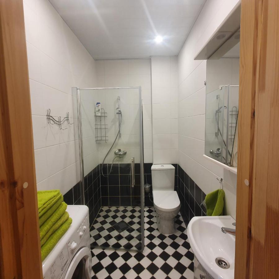 Hot Riga Ernestines Iela 7-1 Enjoy The Feel Of Home And History! Esterno foto